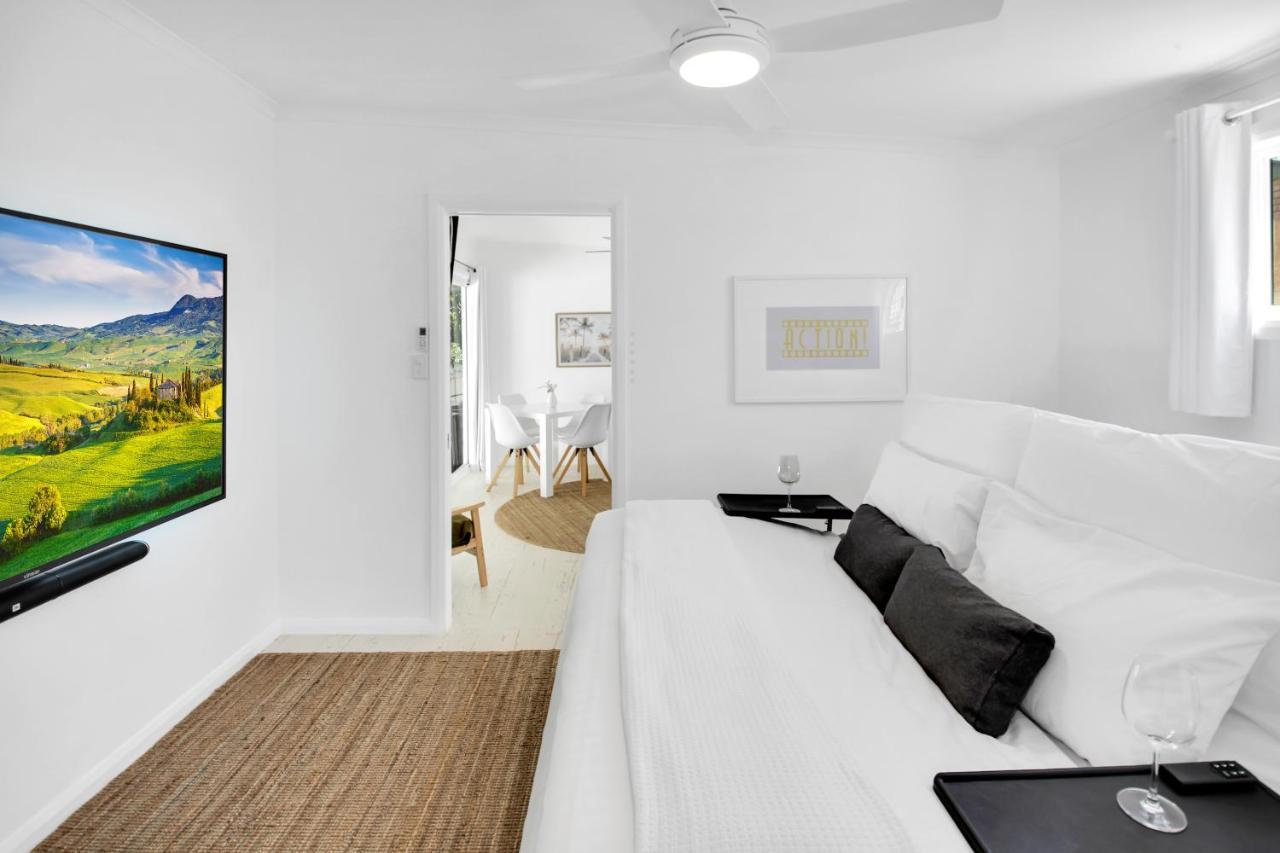 Private Outdoor Spa, Fire Pit, Cinema Room - The Cottage Coolum Beach Esterno foto